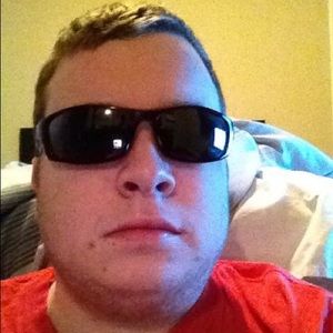 Meet your Posher, Brett